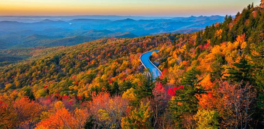 8 Epic Road Trips Through Famous U.S. National Parks