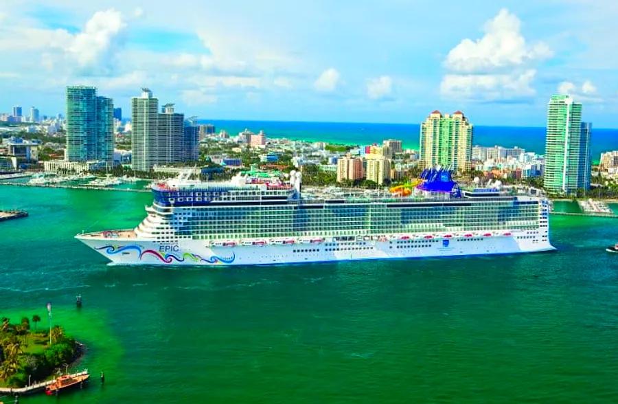 8 Ways to Save Money on Your Cruise