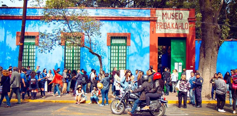 Experiencing Mexico City Through Frida Kahlo’s Perspective