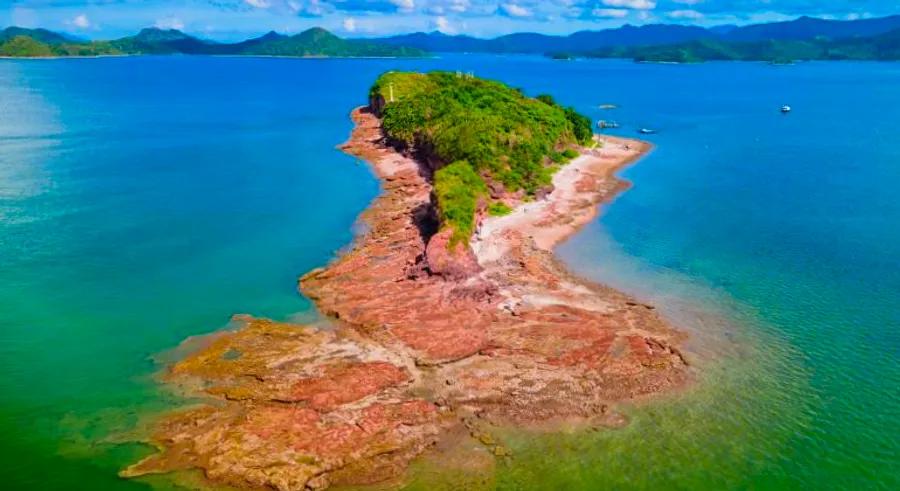 How to explore two of Hong Kong’s most secluded islands in just one day