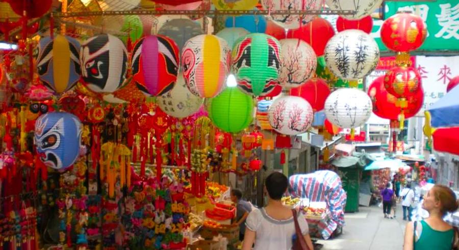 Top Hong Kong souvenirs and the best places to find them