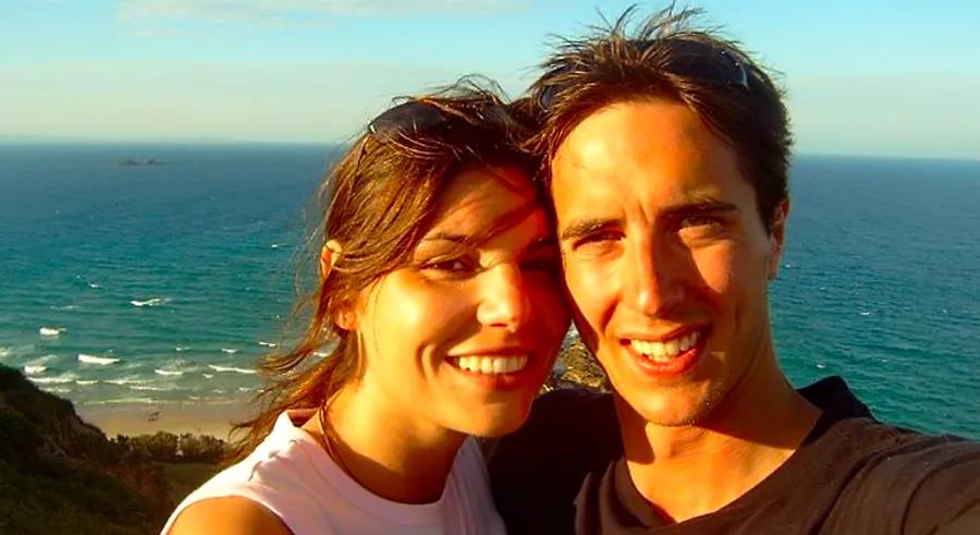 A couple's chance meeting on the shores of Byron Bay.