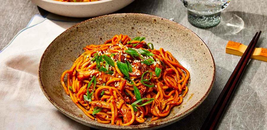 Slow Cooker Honey Garlic Chicken Noodles