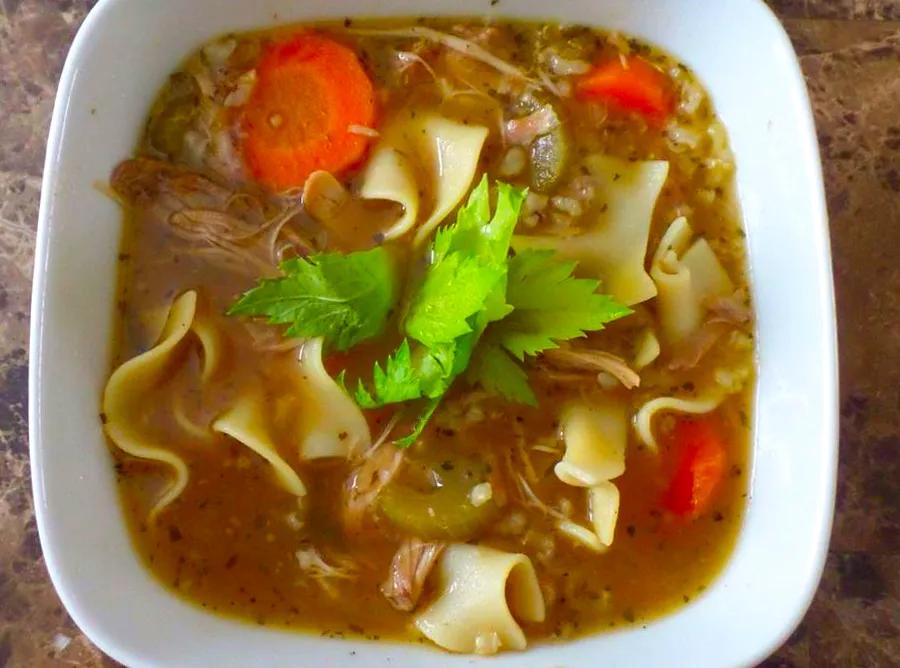 Slow Cooker Leftover Turkey Soup