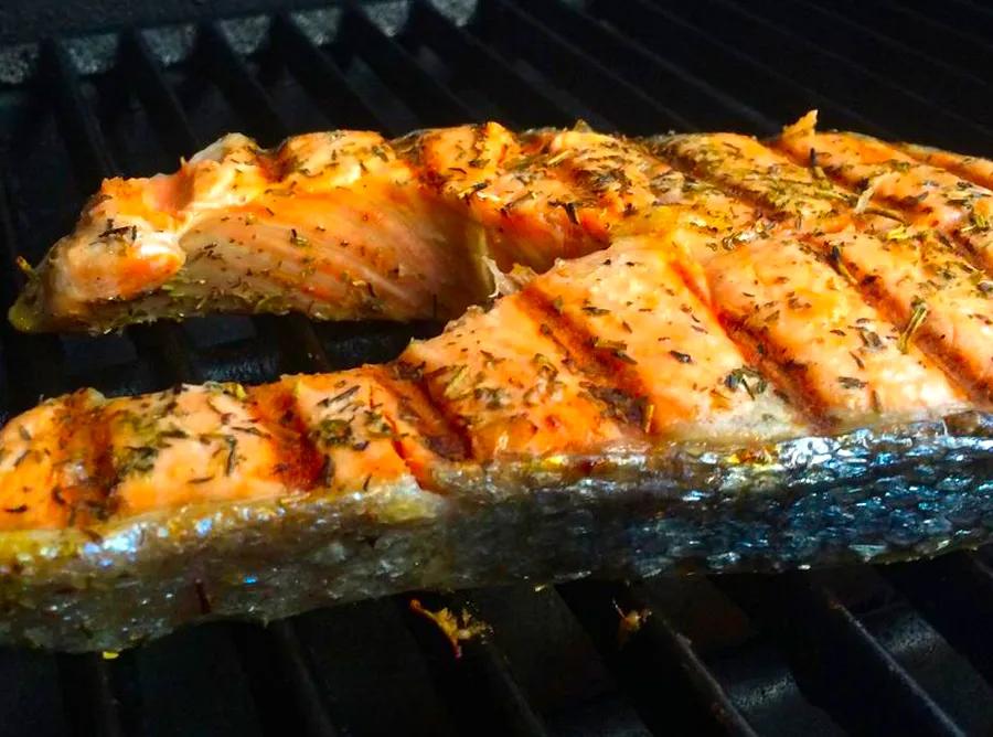 Italian-Style Grilled Salmon Steaks