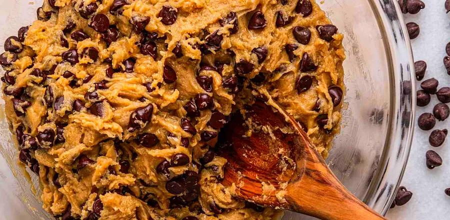 How Long Can Cookie Dough Stay Fresh in the Fridge?