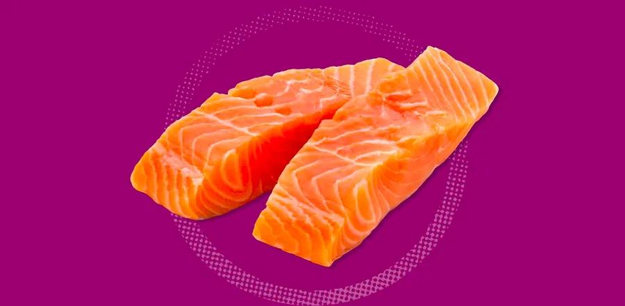 Get Rid of Your Salmon Right Away If You Spot These Warning Signs