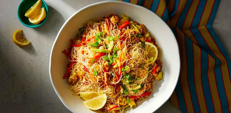 Simple and Delicious Pancit