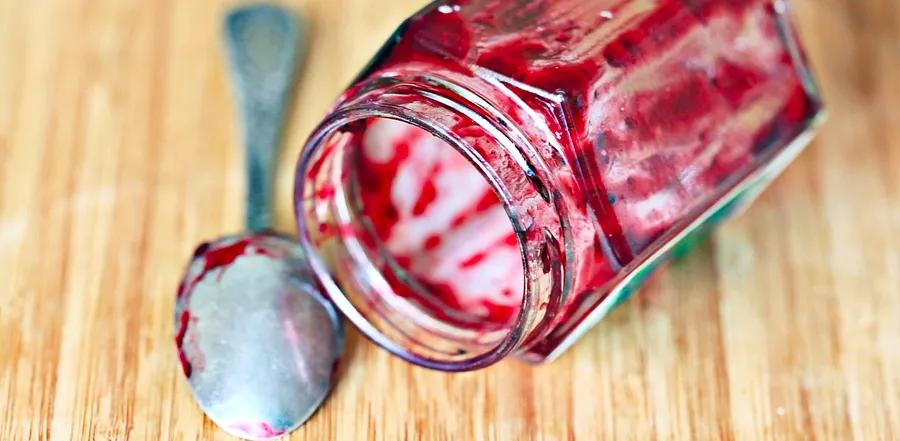 The Most Brilliant Way to Finish Off the Last of Your Jam Jar