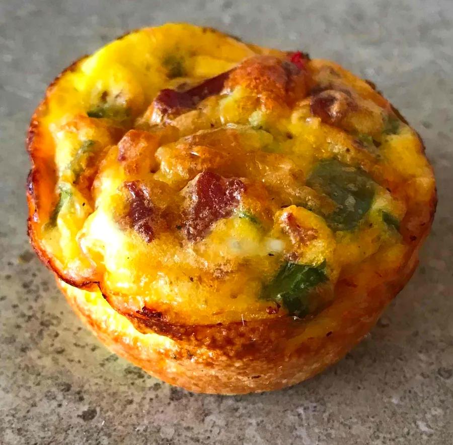 Delicious Breakfast Egg Muffins