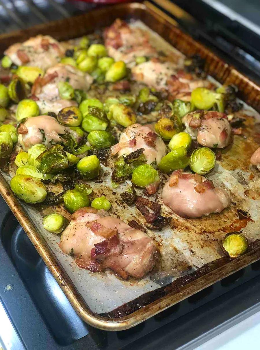 Sheet Pan Dinner with Chicken, Apples, and Brussels Sprouts