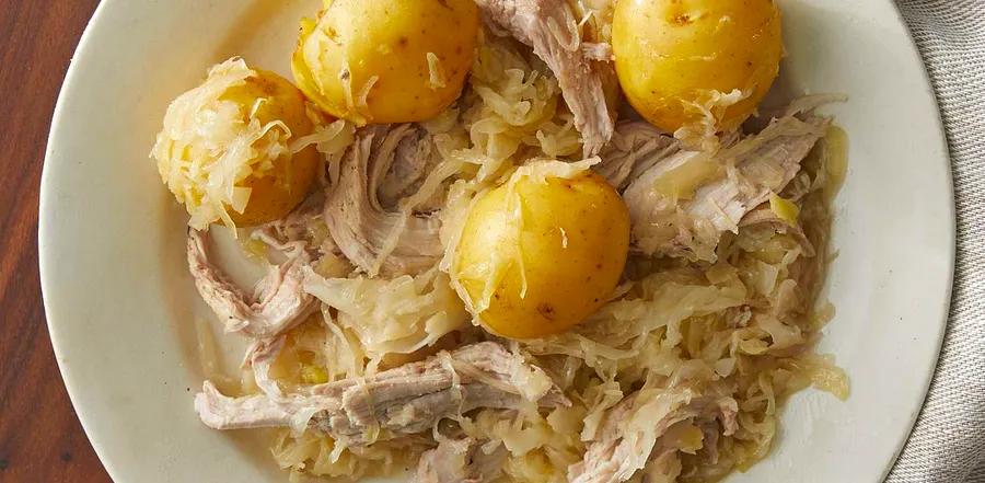 Slow Cooker Pork with Sauerkraut