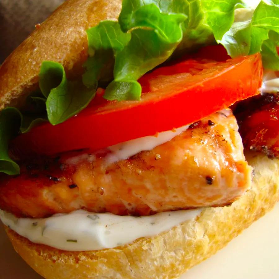 Grilled Salmon Sandwich with Fresh Dill Sauce