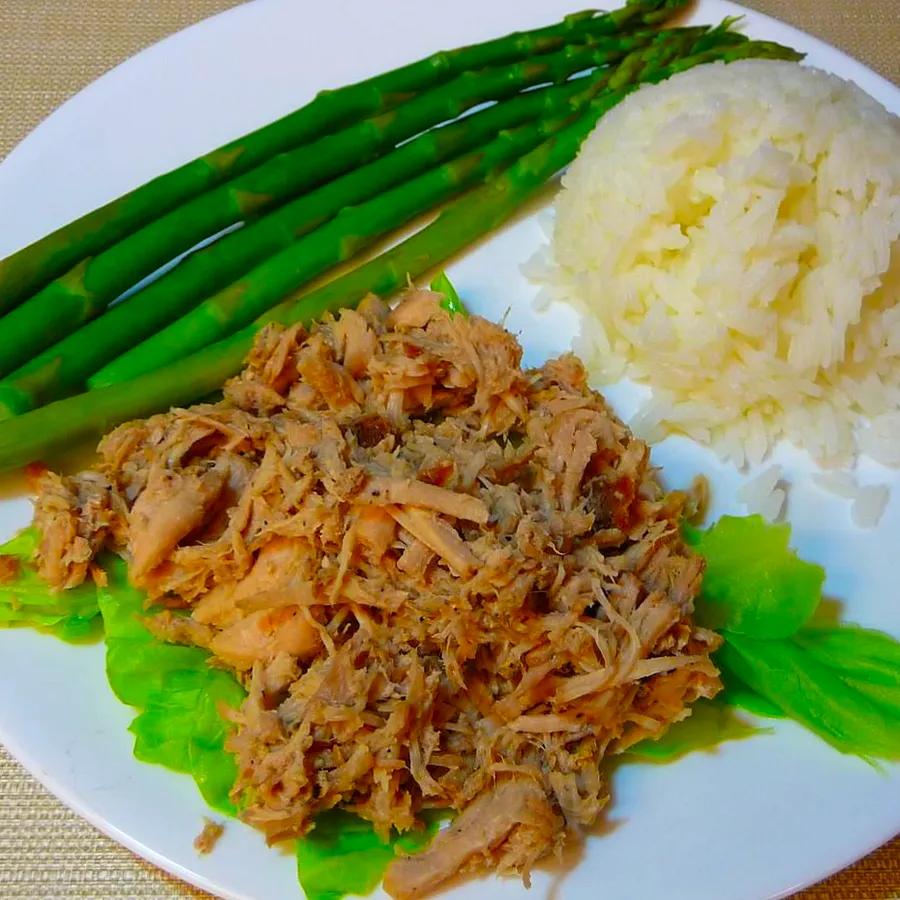 Slow Cooker Homestyle Kalua Pork with Cabbage