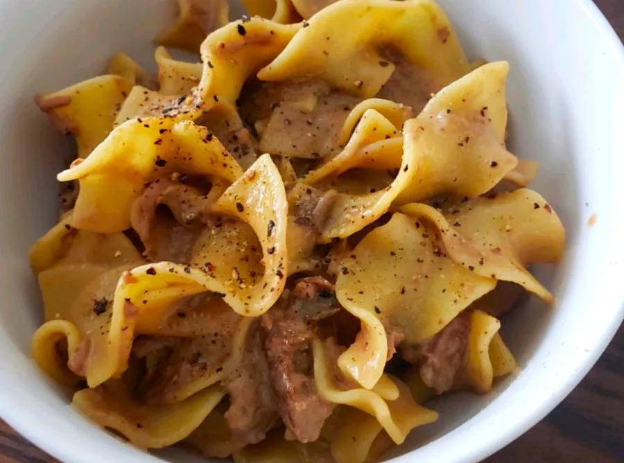 Quick and Easy Beef Stroganoff