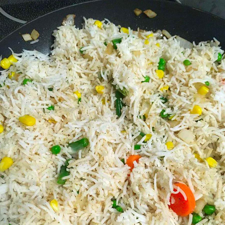 Vegetable Rice with Indian Flavors