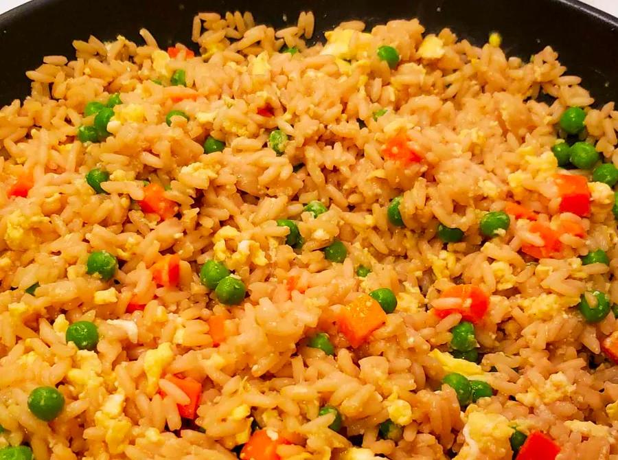 Simple and Quick Egg Fried Rice