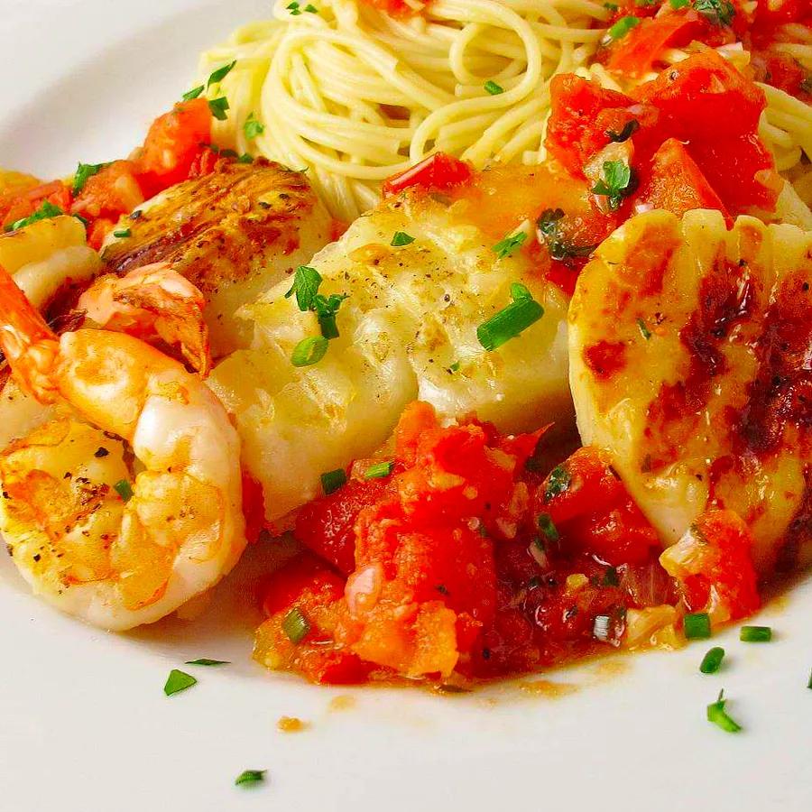 Alaskan Cod and Shrimp with Fresh Tomatoes