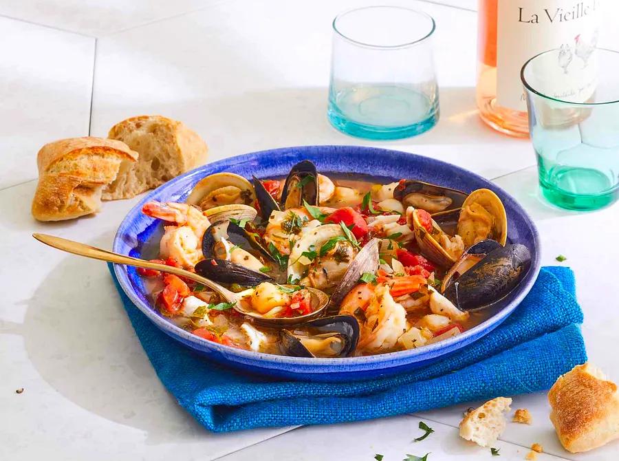 Cioppino Seafood Stew