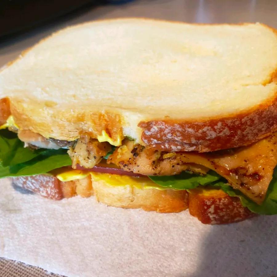 Gourmet Chicken Sandwich Delight