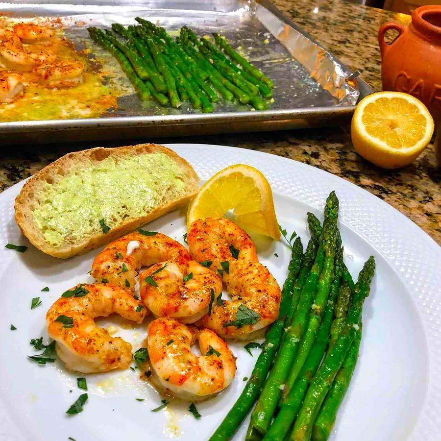 Lemon Butter Garlic Shrimp with Asparagus on a Sheet Pan