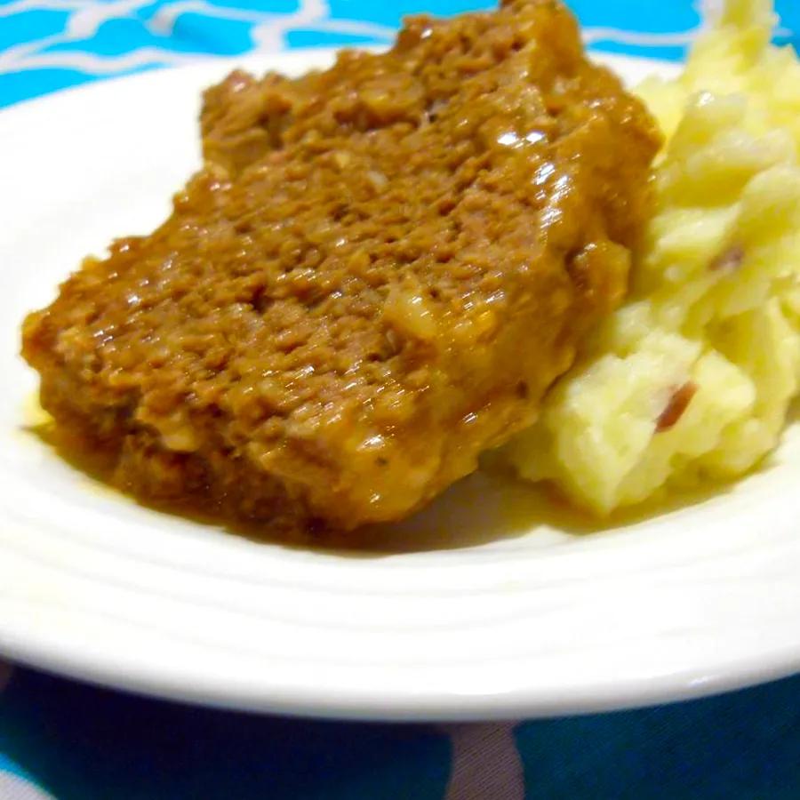 Tomato-Free Meatloaf for Those Who Dislike Tomatoes