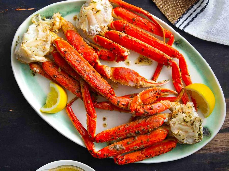 Garlic Butter Crab Legs