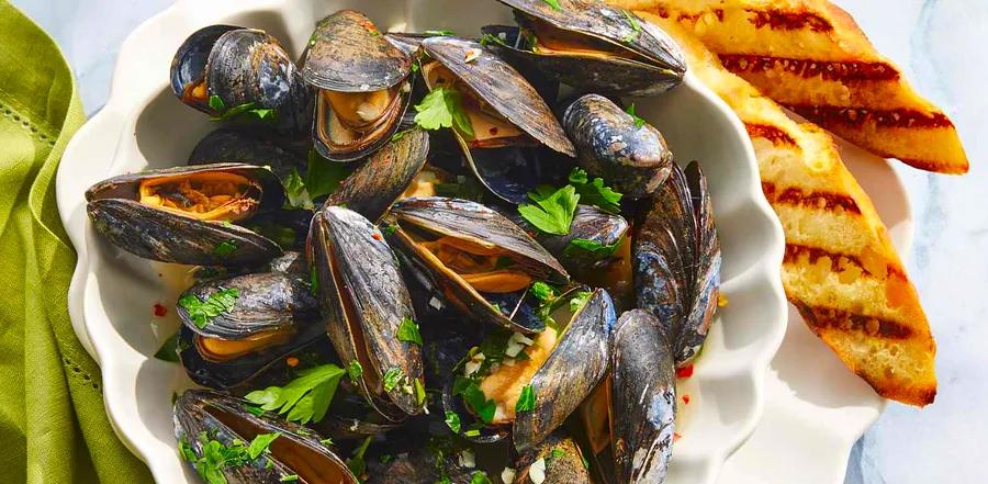 Wine-Steamed Mussels