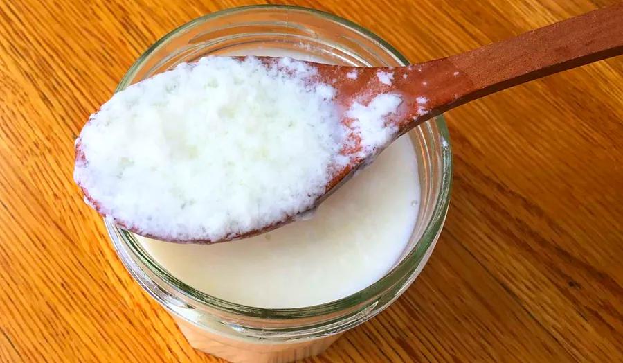 How to Create Sour Milk When You Don't Have Buttermilk on Hand