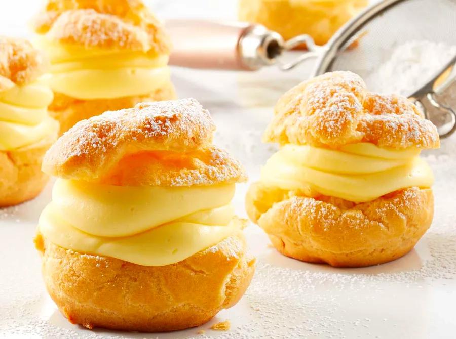 Exquisite Cream Puffs