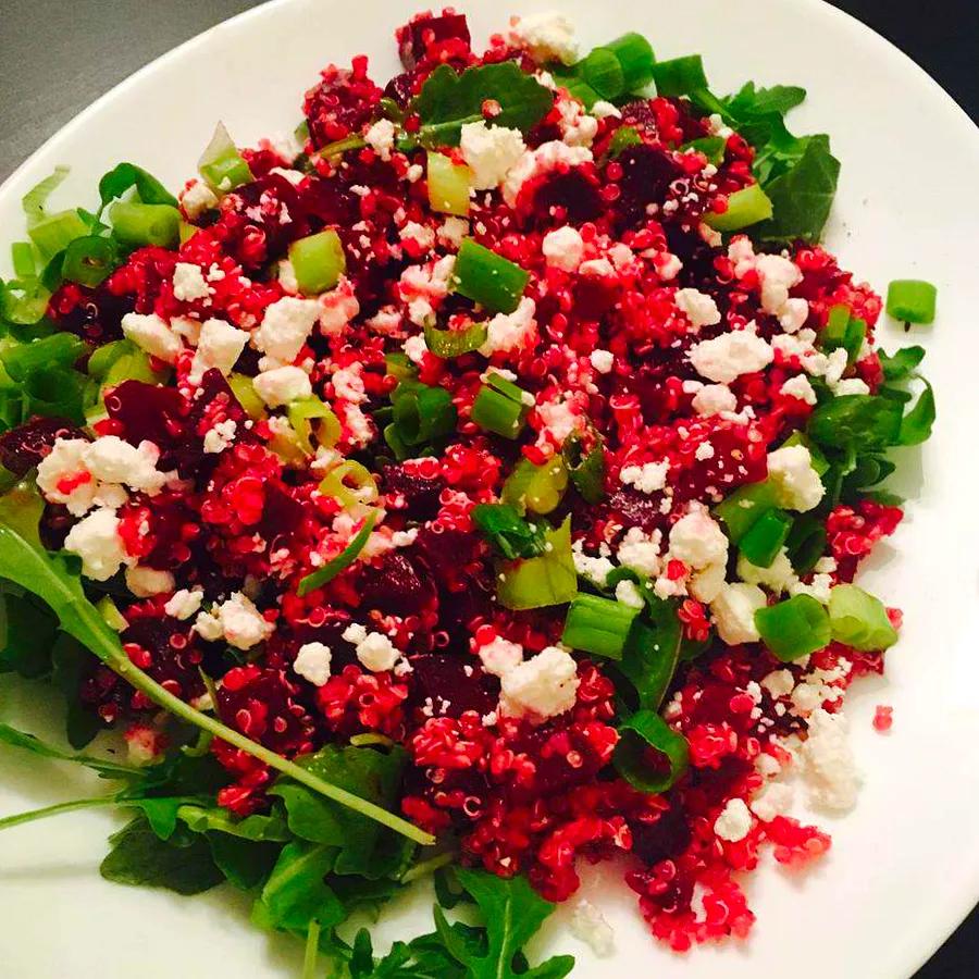 Quinoa Salad with Roasted Beets and Arugula