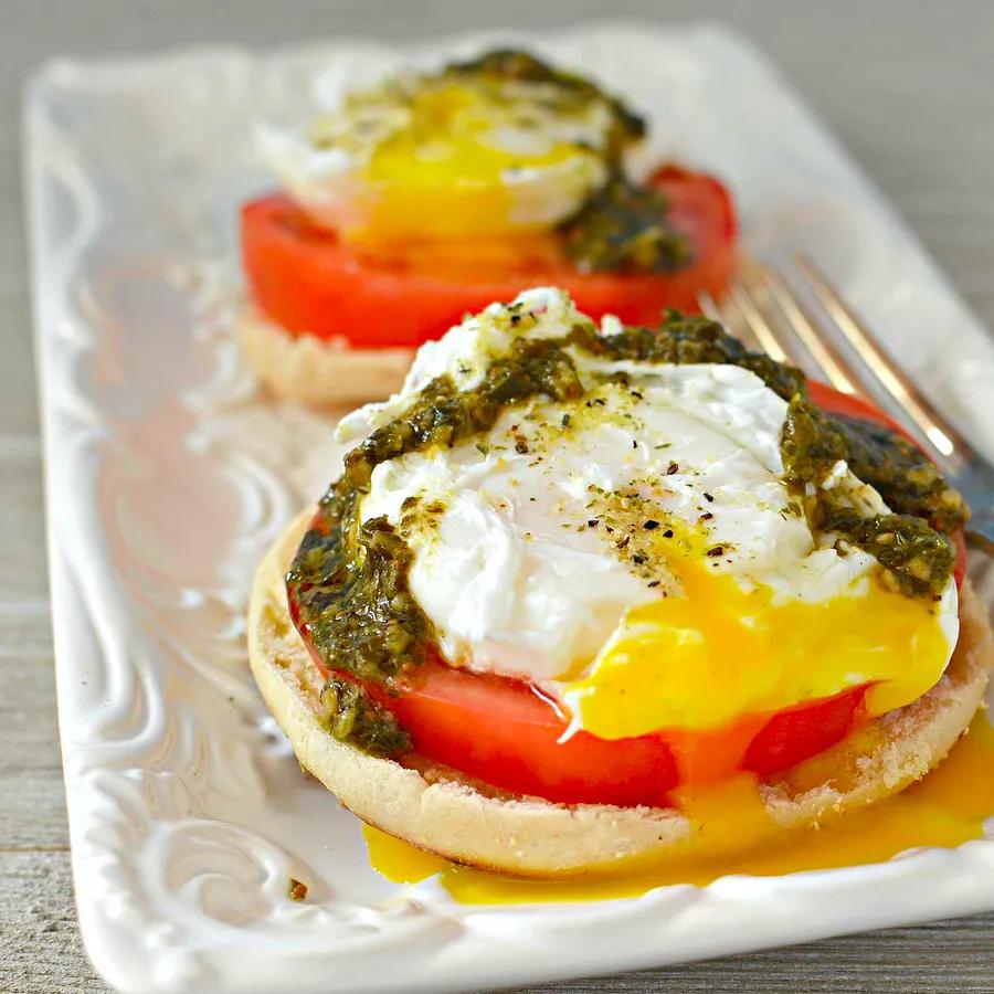 Caprese Poached Eggs