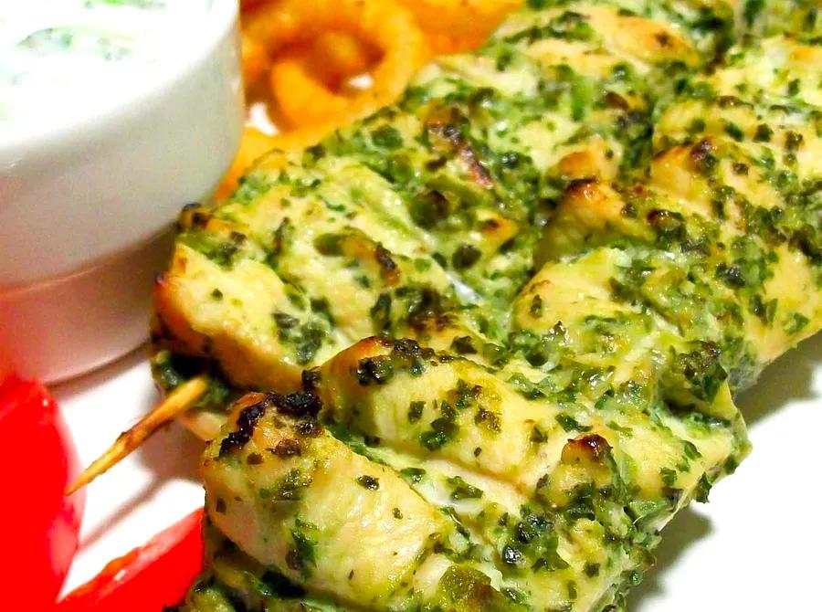 Herb-Marinated Chicken Tikka