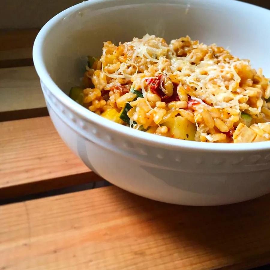 Sun-Dried Tomato and Zucchini Risotto