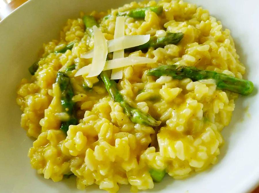 Zesty Lemon Asparagus Risotto