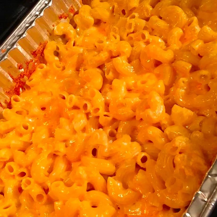 Mom's Classic Baked Mac & Cheese