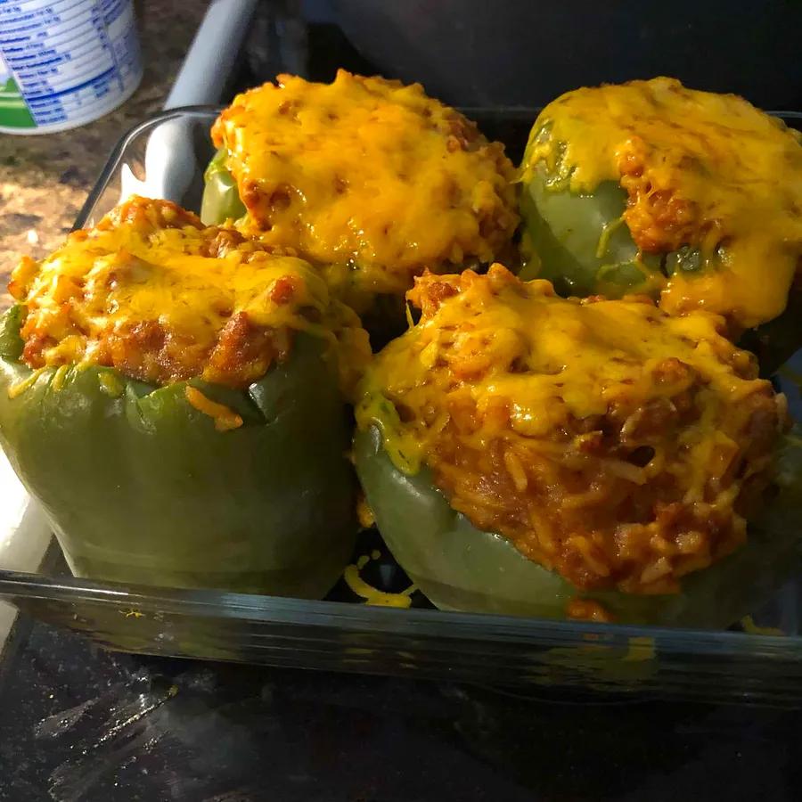 Stuffed Green Peppers with Sausage and Rice