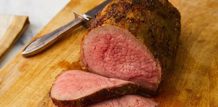 Juicy Garlic-Rubbed Eye of Round Roast