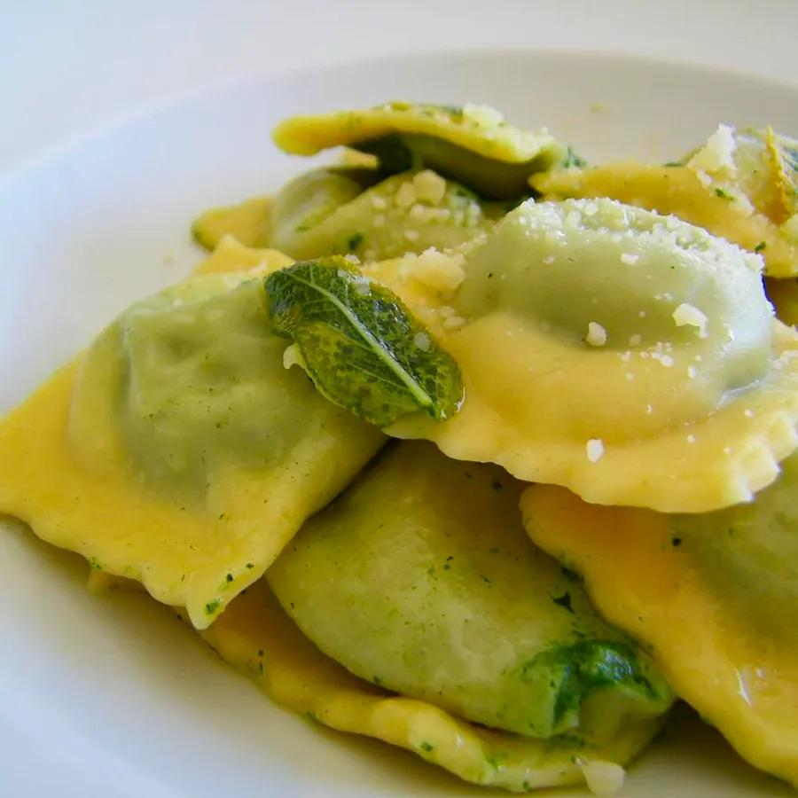 Spinach, Feta, and Pine Nut Ravioli Filling