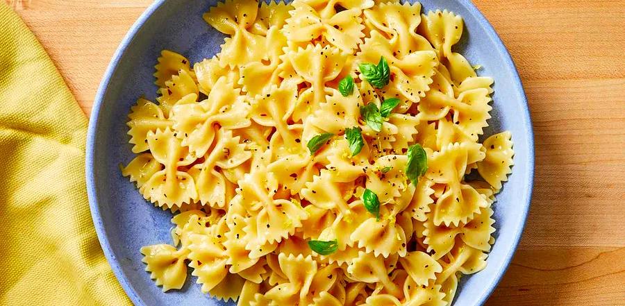 Lemon Butter Herb Pasta Dish