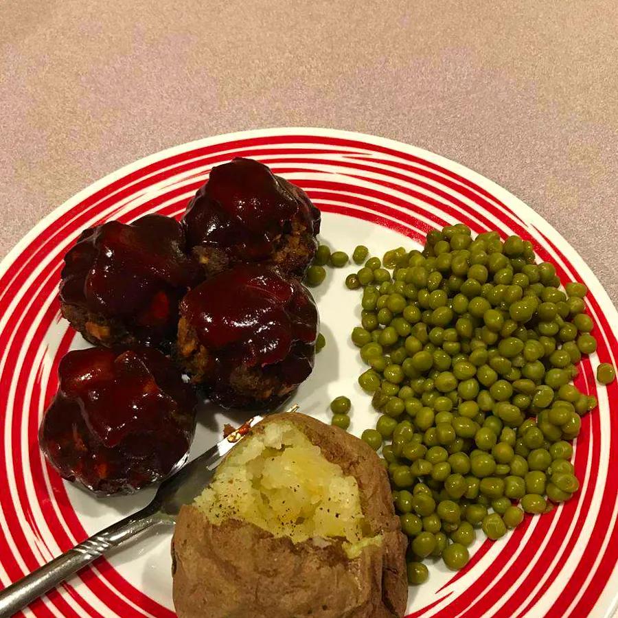 Bacon-Wrapped Savory Venison Meatloaf