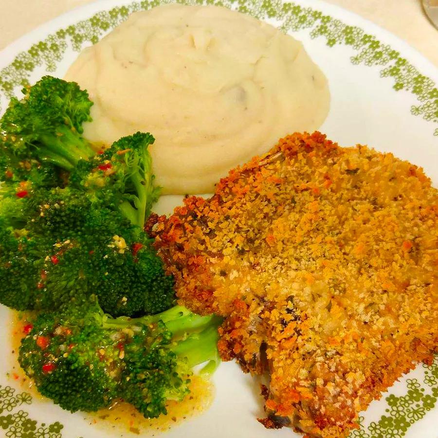 Tom's Flavor-Packed Bone-In Pork Chops