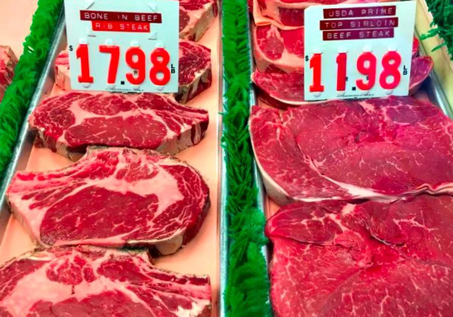 How Do Sirloin and Top Round Steaks Differ?