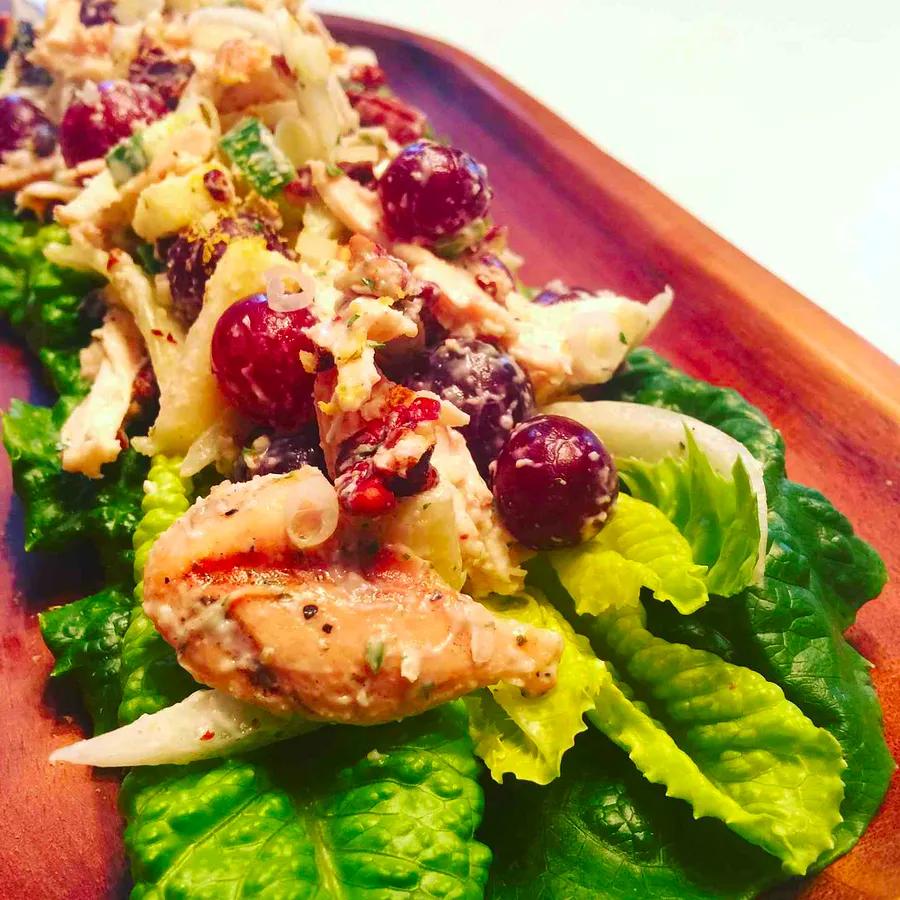 Chicken Salad with Apples, Grapes, and Walnuts