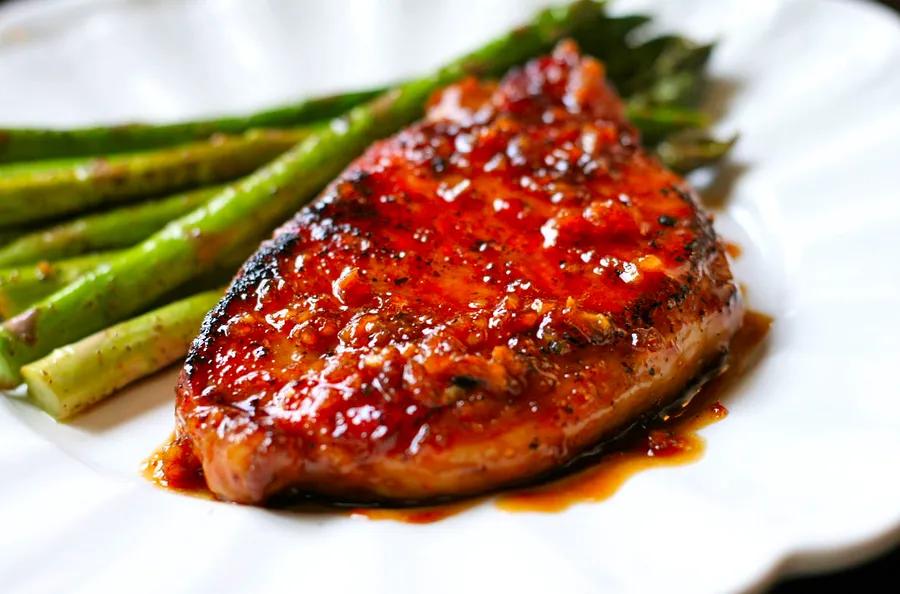 Simple and Savory Honey-Garlic Pork Chops