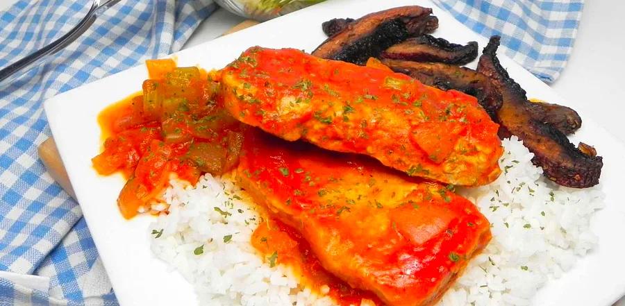 Tomato-Braised Pork Chops