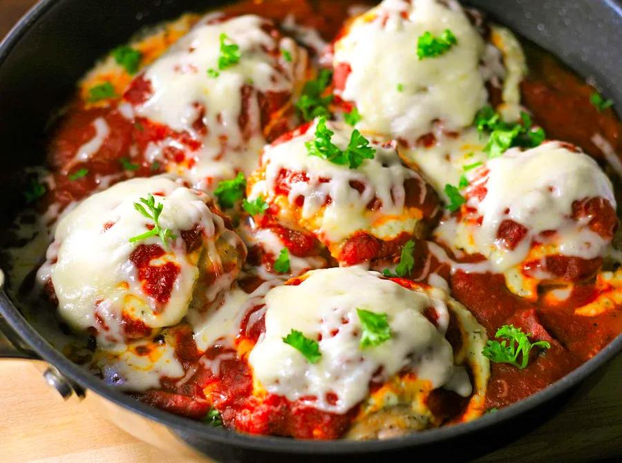 Cheesy Baked Italian Chicken Thighs