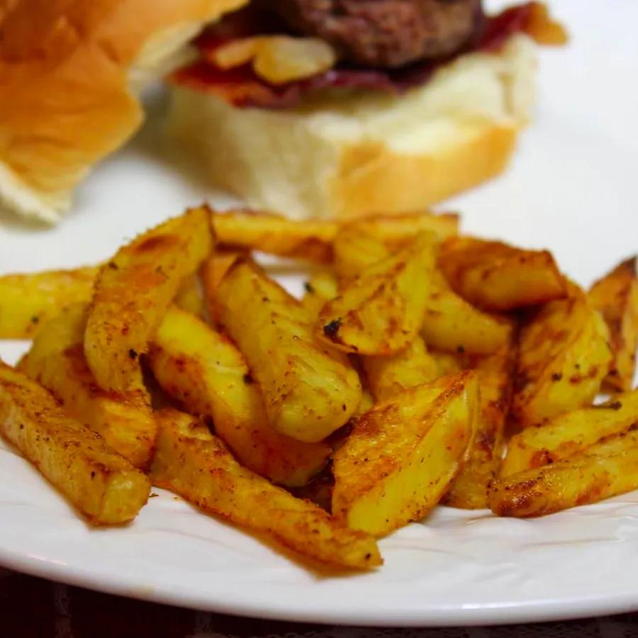 Crispy Cajun-Spiced Baked Fries