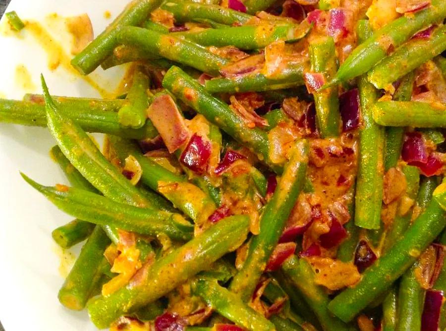 Spicy Green Bean Curry