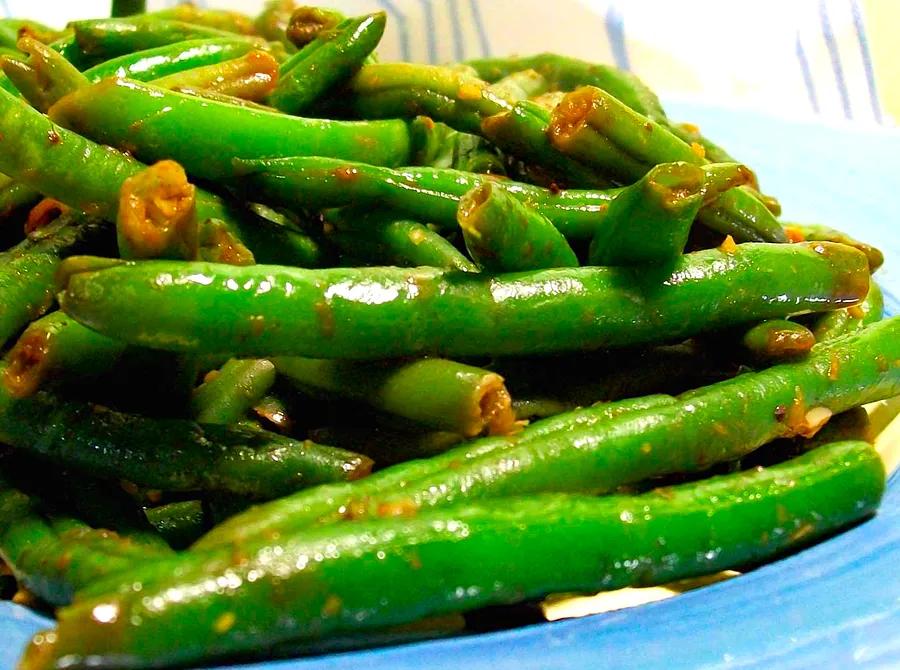 Stir-Fried Chinese Green Beans